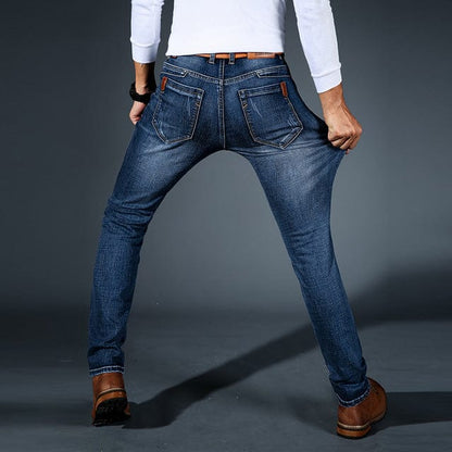 Calindra Stretch-Denim Jeans